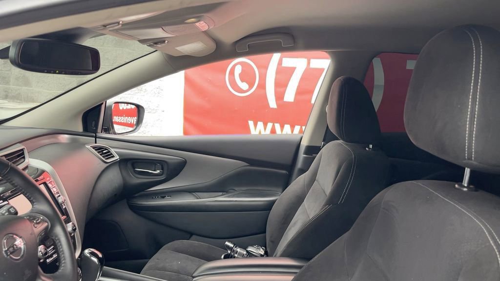 Used 2020 Nissan Murano SV AWD/4WD image 9
