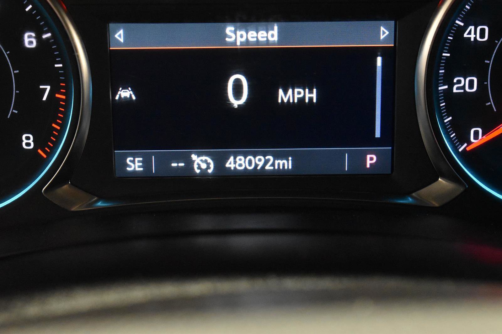 Used 2023 Chevrolet Traverse LT FWD image 27