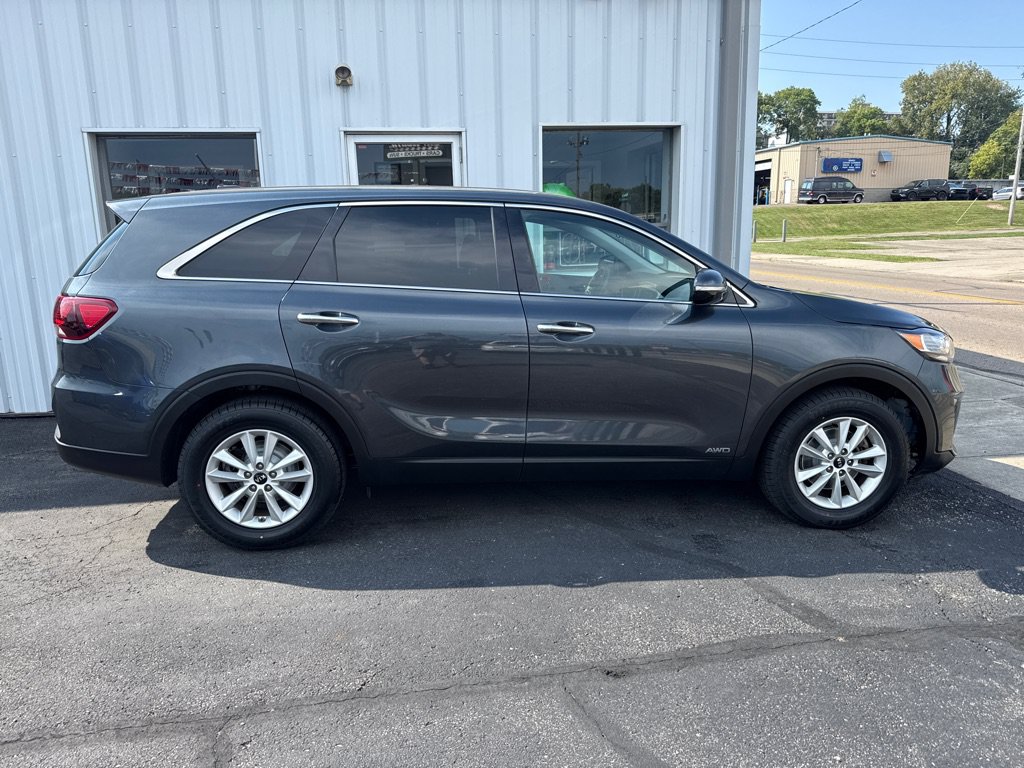 Used 2020 Kia Sorento LX AWD/4WD image 8