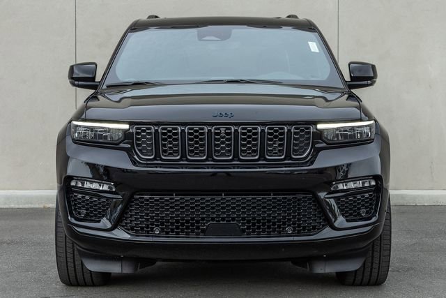 Used 2024 Jeep Grand Cherokee Summit w/ High Altitude Package image 2