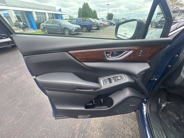 Used 2023 Subaru Ascent Touring AWD/4WD image 11