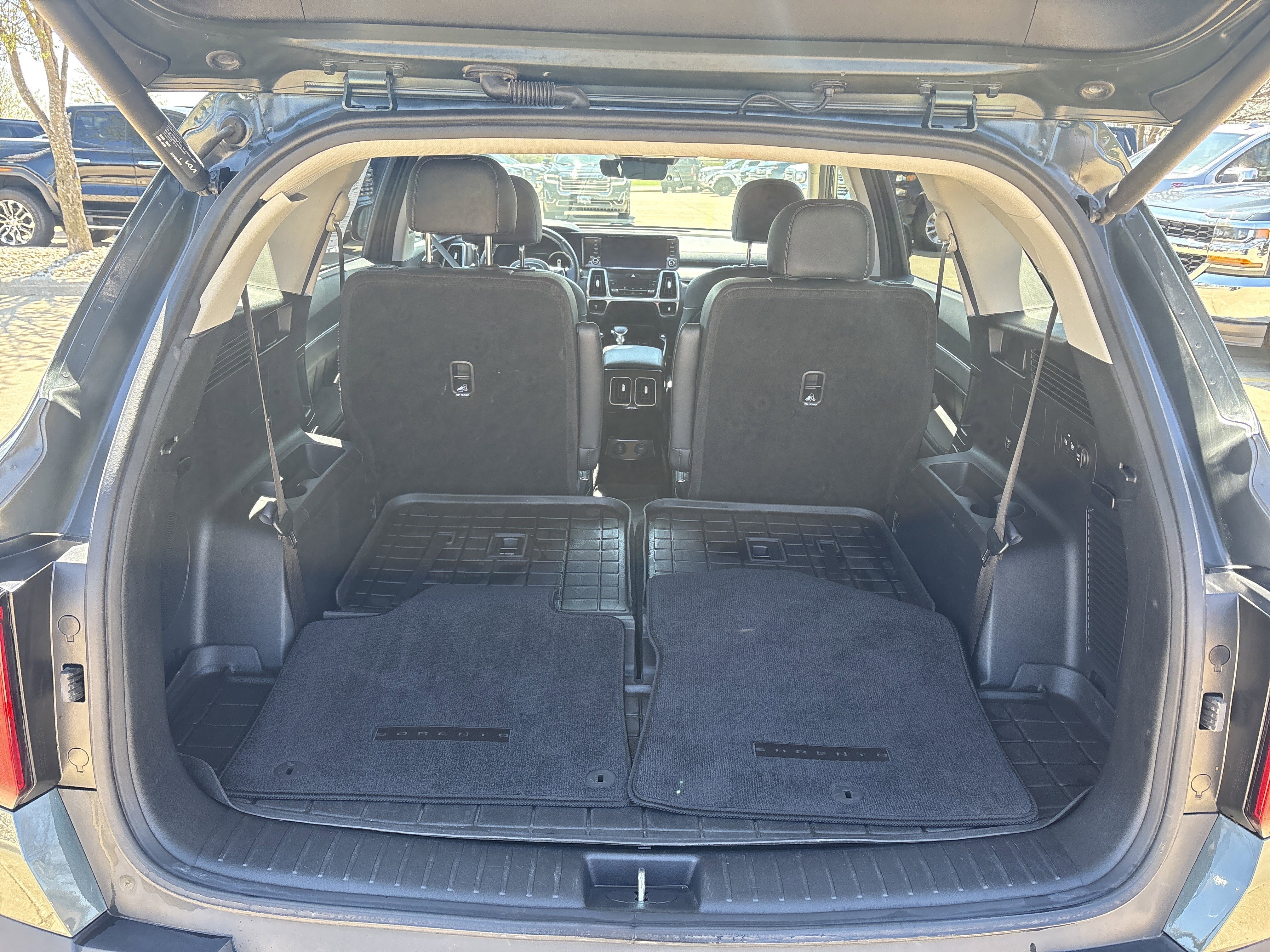 Used 2022 Kia Sorento SX Prestige image 12