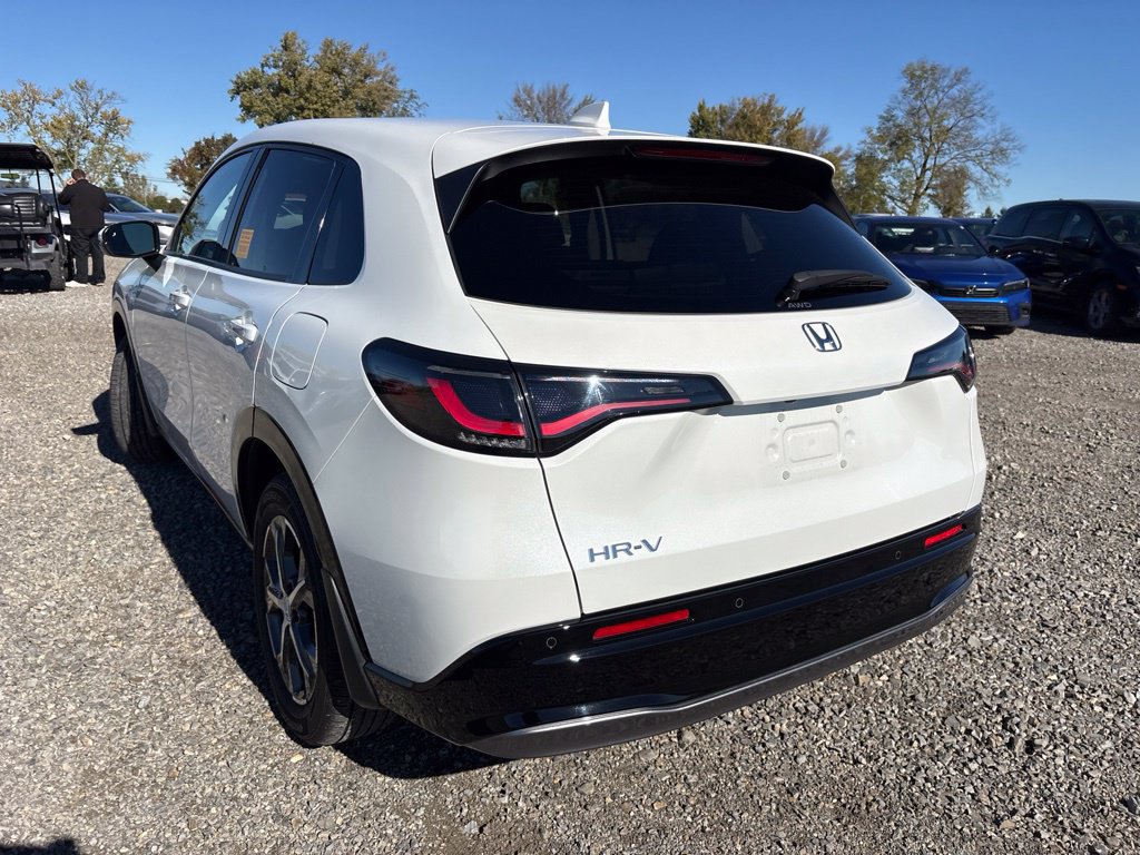 Used 2024 Honda HR-V EX-L image 9