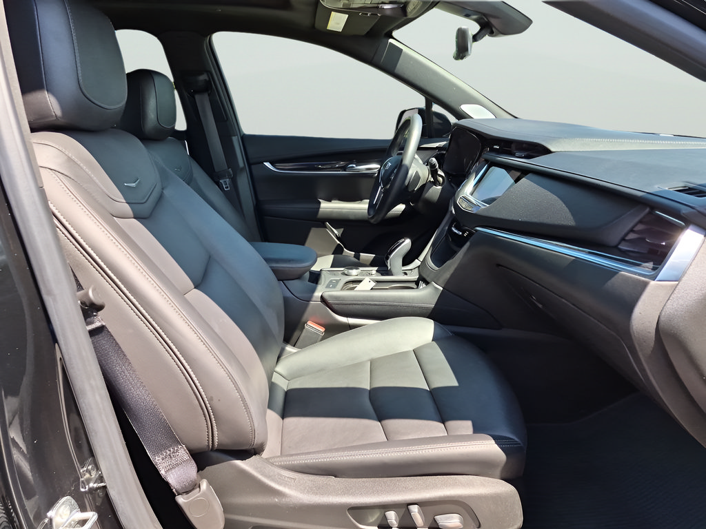 Used 2021 Cadillac XT5 Premium Luxury FWD image 45