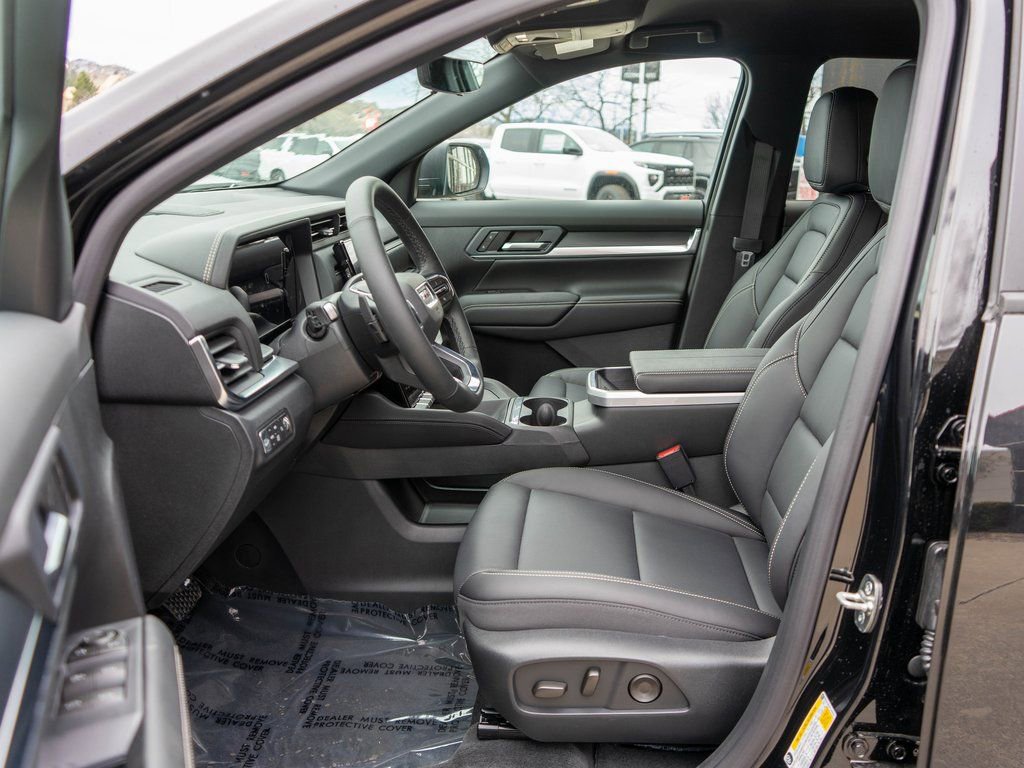 New 2026 GMC Terrain Elevation w/ Elevation Premium Package AWD/4WD image 11
