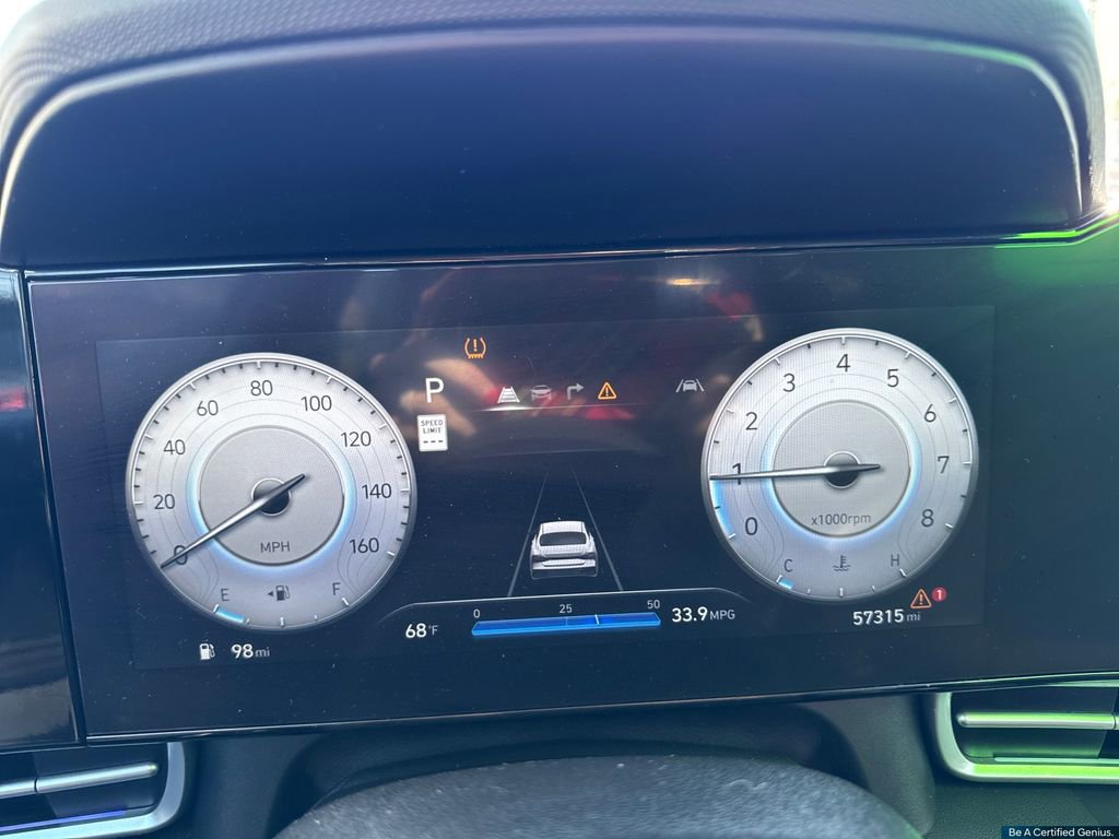 Certified 2025 Hyundai Elantra SEL FWD image 43