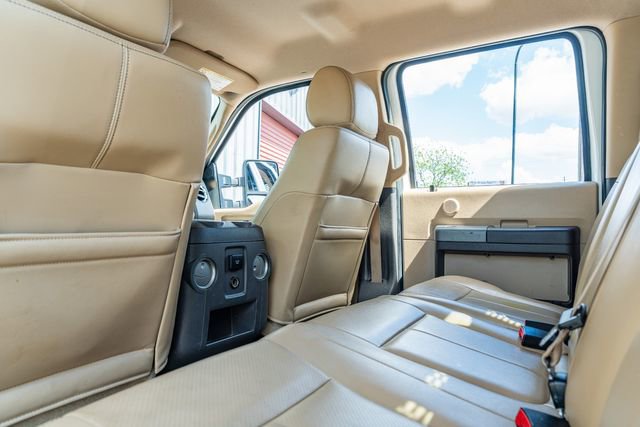 Used 2012 Ford F250 Lariat w/ Lariat Interior Pkg image 34