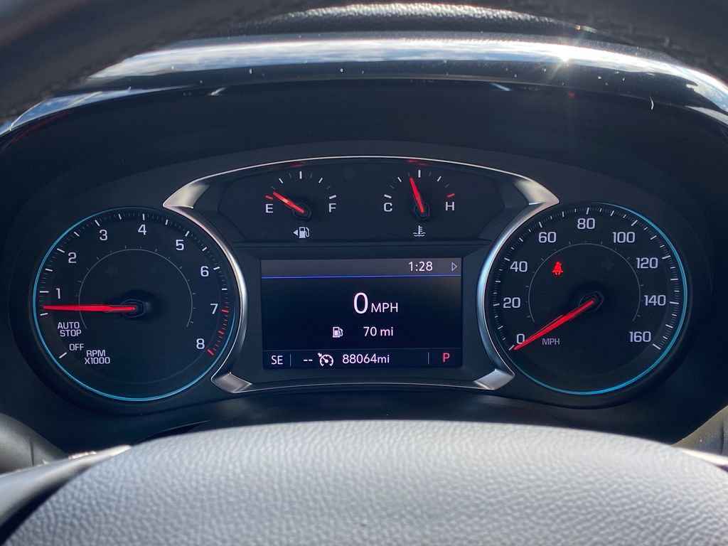 Used 2023 Chevrolet Traverse LT AWD/4WD image 24