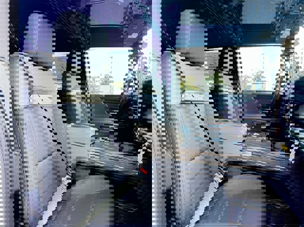 New 2025 GMC Hummer EV 2X image 22