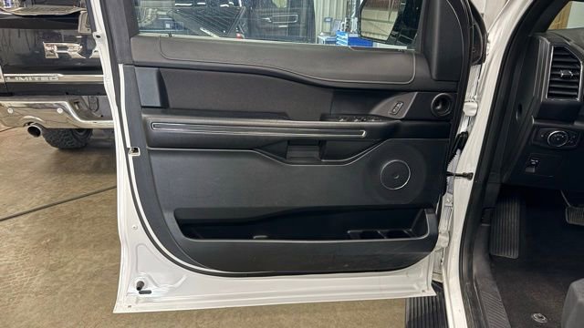 Used 2021 Ford Expedition Max XL AWD/4WD image 14