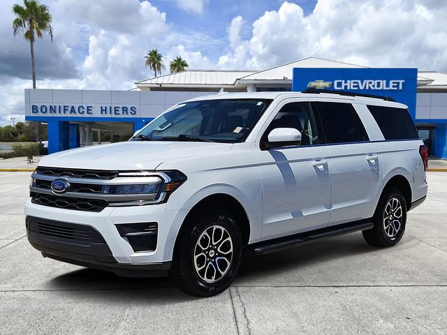 Used 2024 Ford Expedition Max XLT RWD image 2