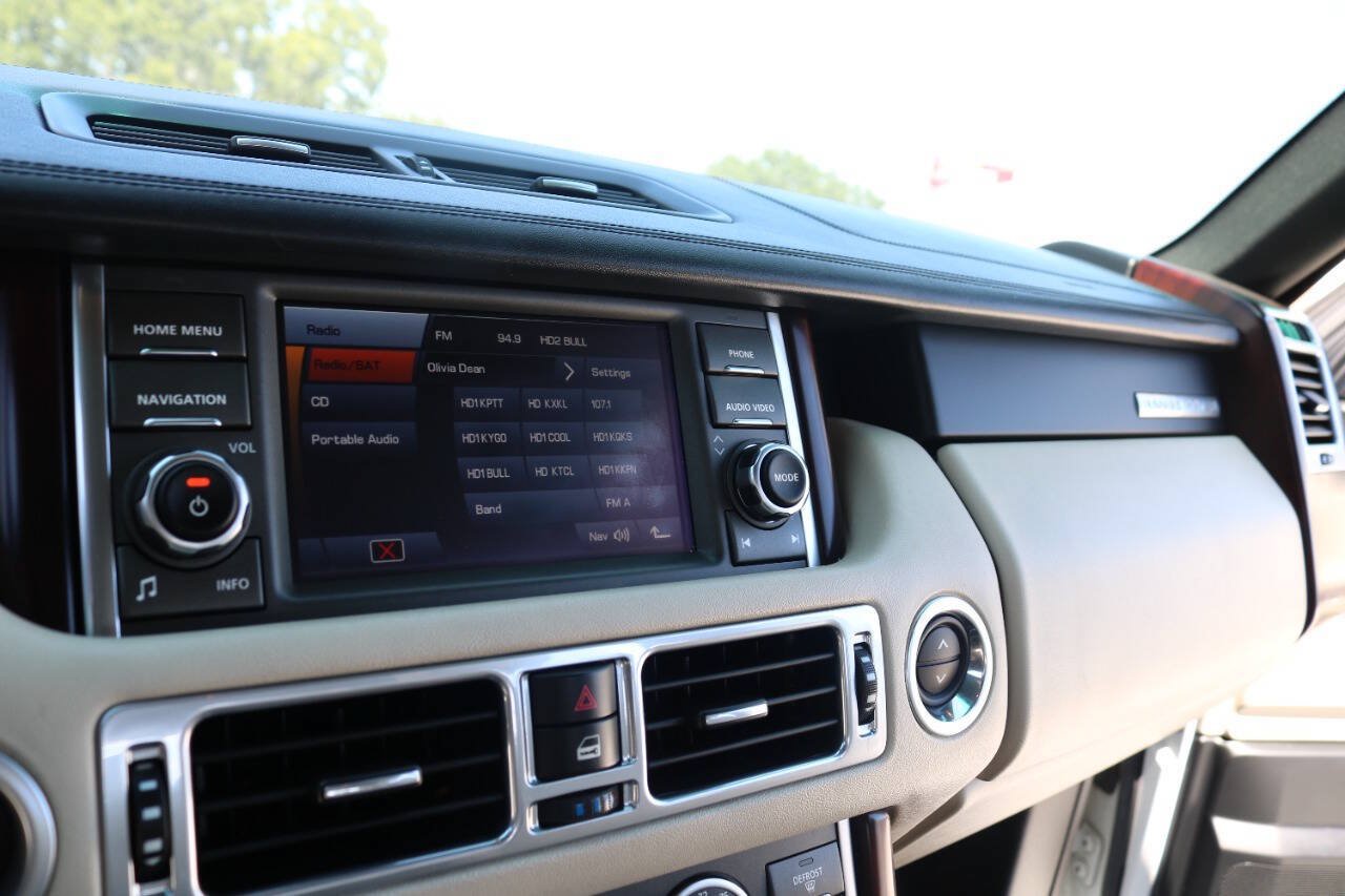 Used 2011 Land Rover Range Rover Supercharged AWD/4WD image 97