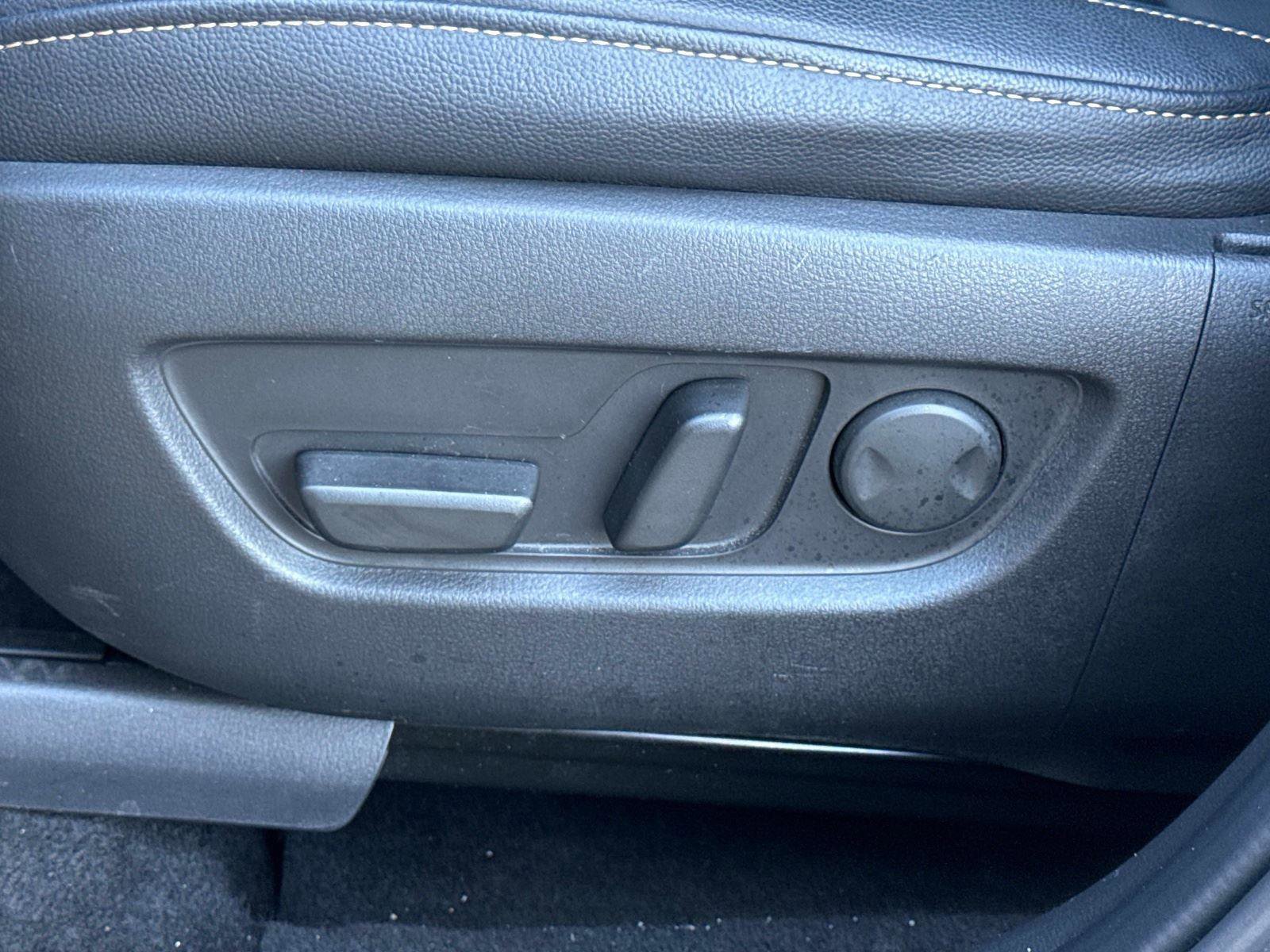 Certified 2024 MAZDA CX-90 3.3 Turbo w/ Select Package image 21