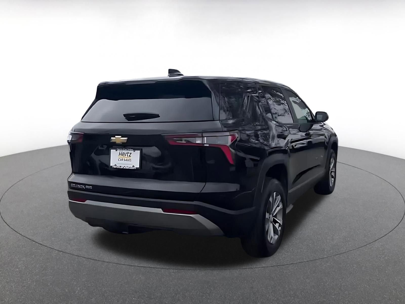 Used 2025 Chevrolet Equinox LT AWD/4WD image 14