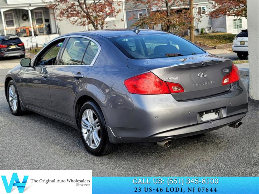Used 2013 INFINITI G37 x w/ Premium Pkg image 4