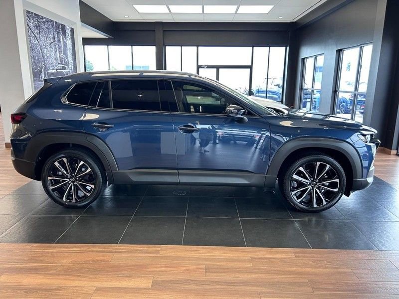 New 2025 MAZDA CX-50 AWD 2.5 Turbo w/ Premium Pkg image 4