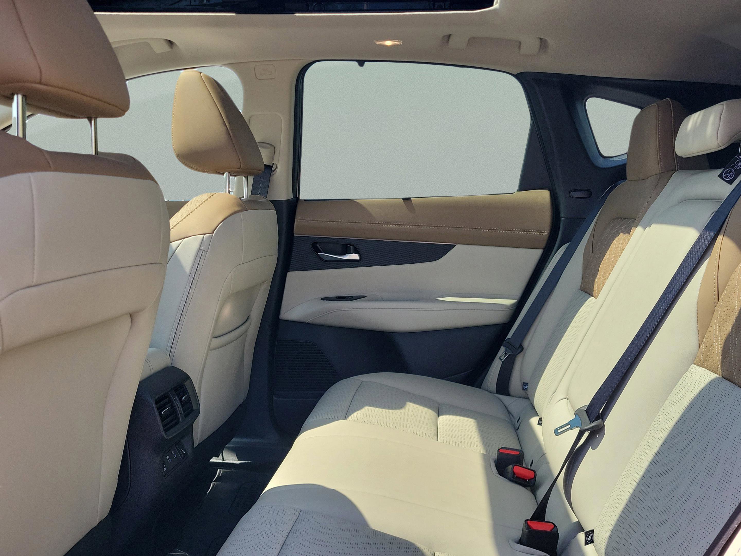 New 2026 Nissan Murano Platinum w/ Cargo Package image 13