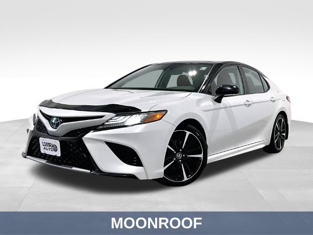 Used 2019 Toyota Camry XSE FWD image 4