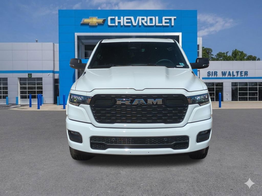 Used 2025 RAM 1500 Big Horn AWD/4WD image 9