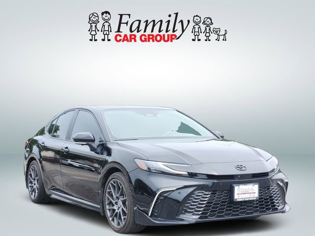 Used 2025 Toyota Camry XSE w/ Premium Plus Package FWD image 2