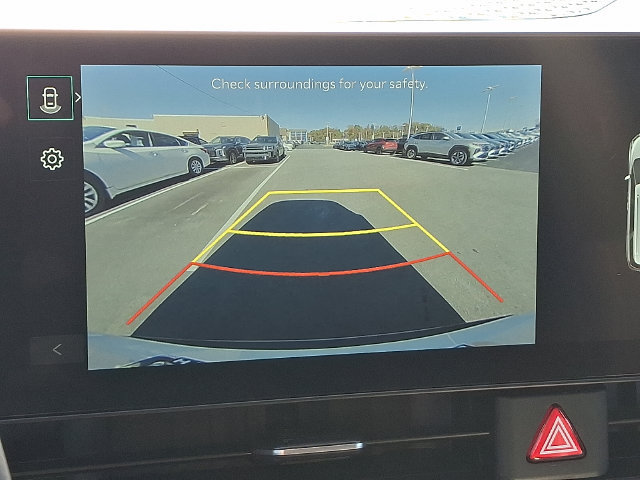 Used 2026 Kia Carnival EX FWD image 18