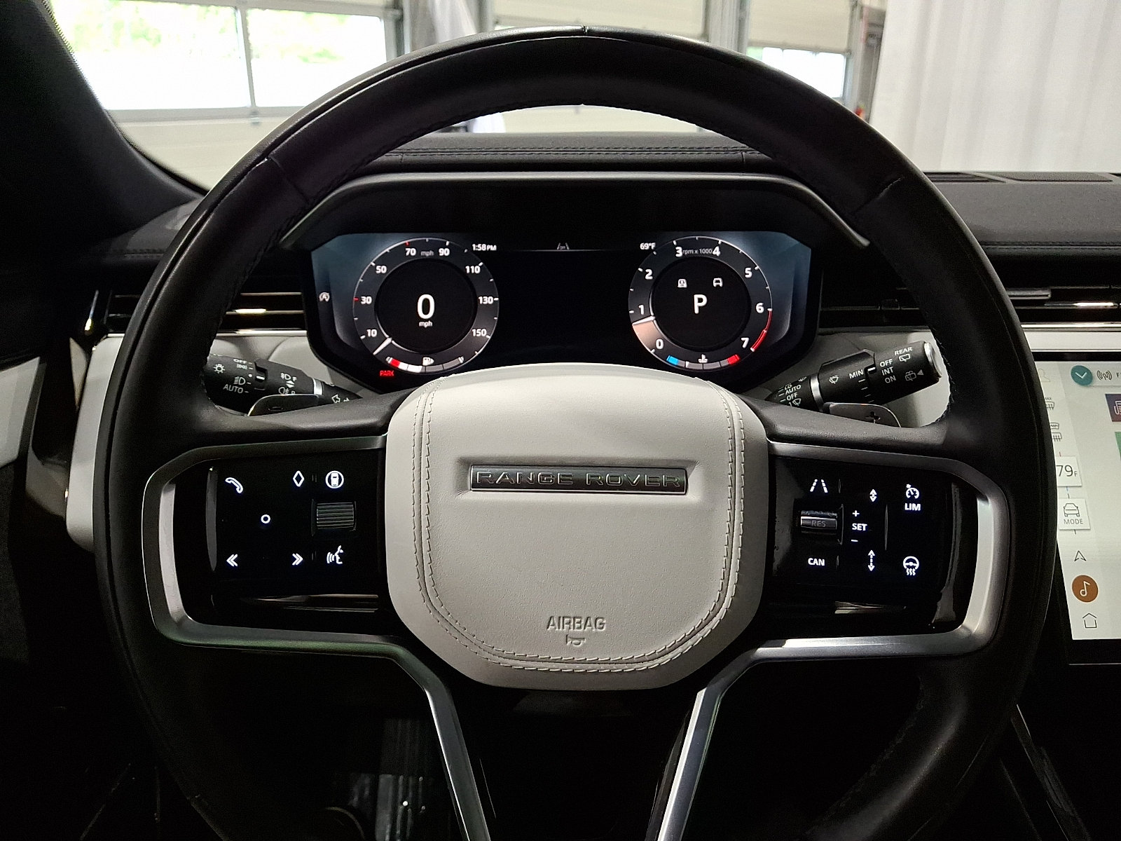 Certified 2024 Land Rover Range Rover Sport SE AWD/4WD image 18