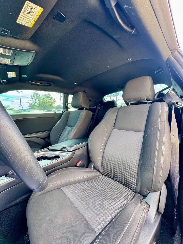 Used 2021 Dodge Challenger SXT w/ Blacktop Package image 24