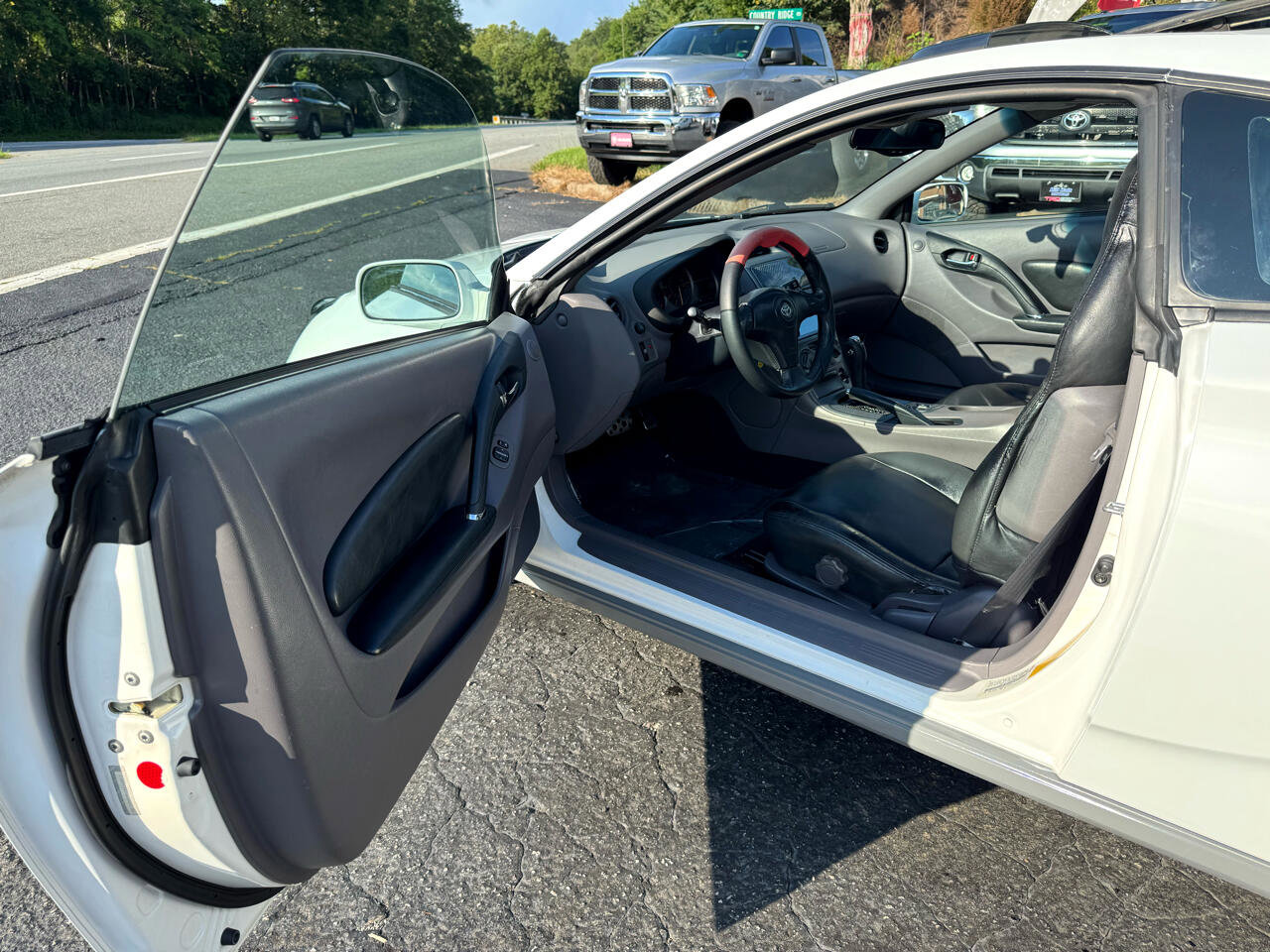 Used 2000 Toyota Celica GT-S image 10