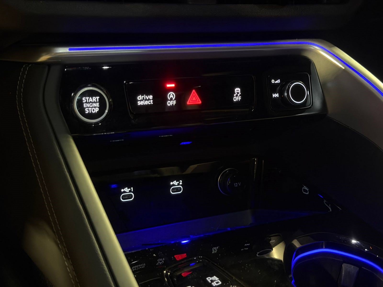 Certified 2025 Audi Q5 Premium w/ Convenience Package AWD/4WD image 26