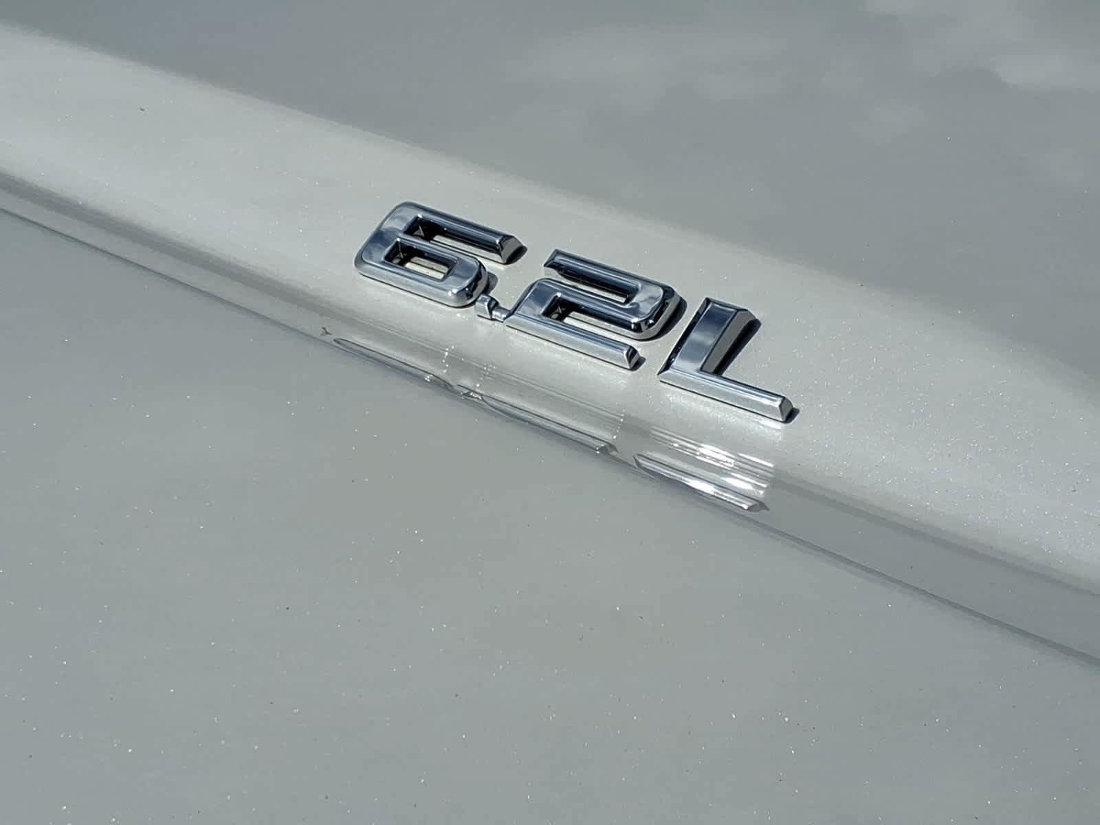 Certified 2023 Chevrolet Silverado 1500 High Country w/ Technology Package AWD/4WD image 35