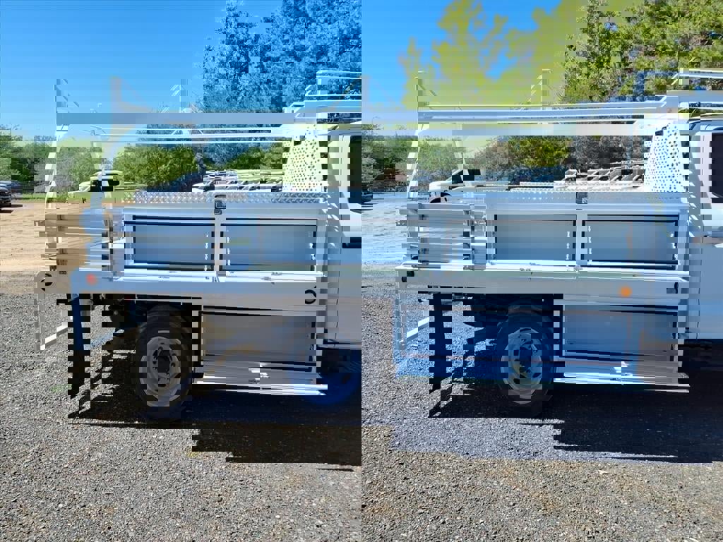 New 2026 Ford F550 2WD Crew Cab Super Duty image 9