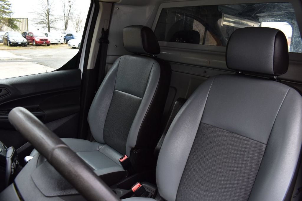 Used 2016 Ford Transit Connect XL FWD image 12