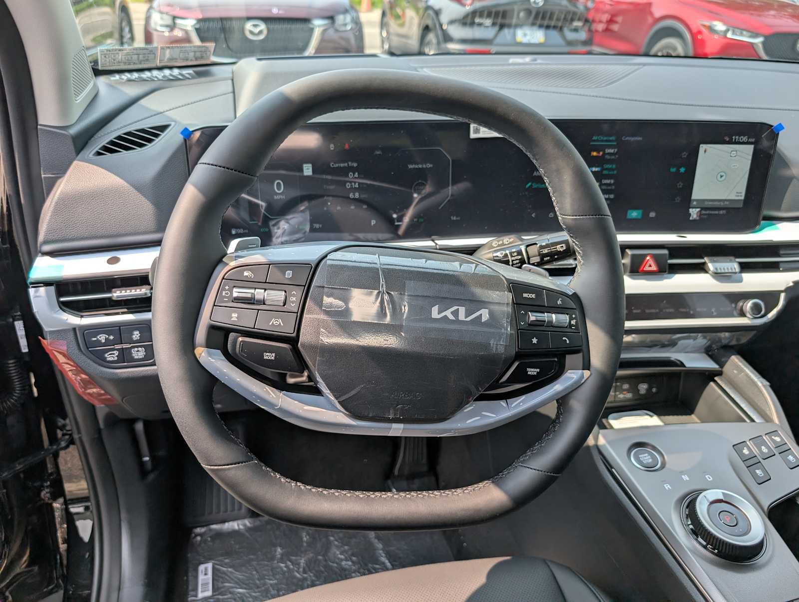 New 2027 Kia Sportage SX Prestige AWD/4WD image 30