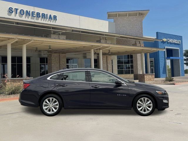 Used 2025 Chevrolet Malibu LT image 4