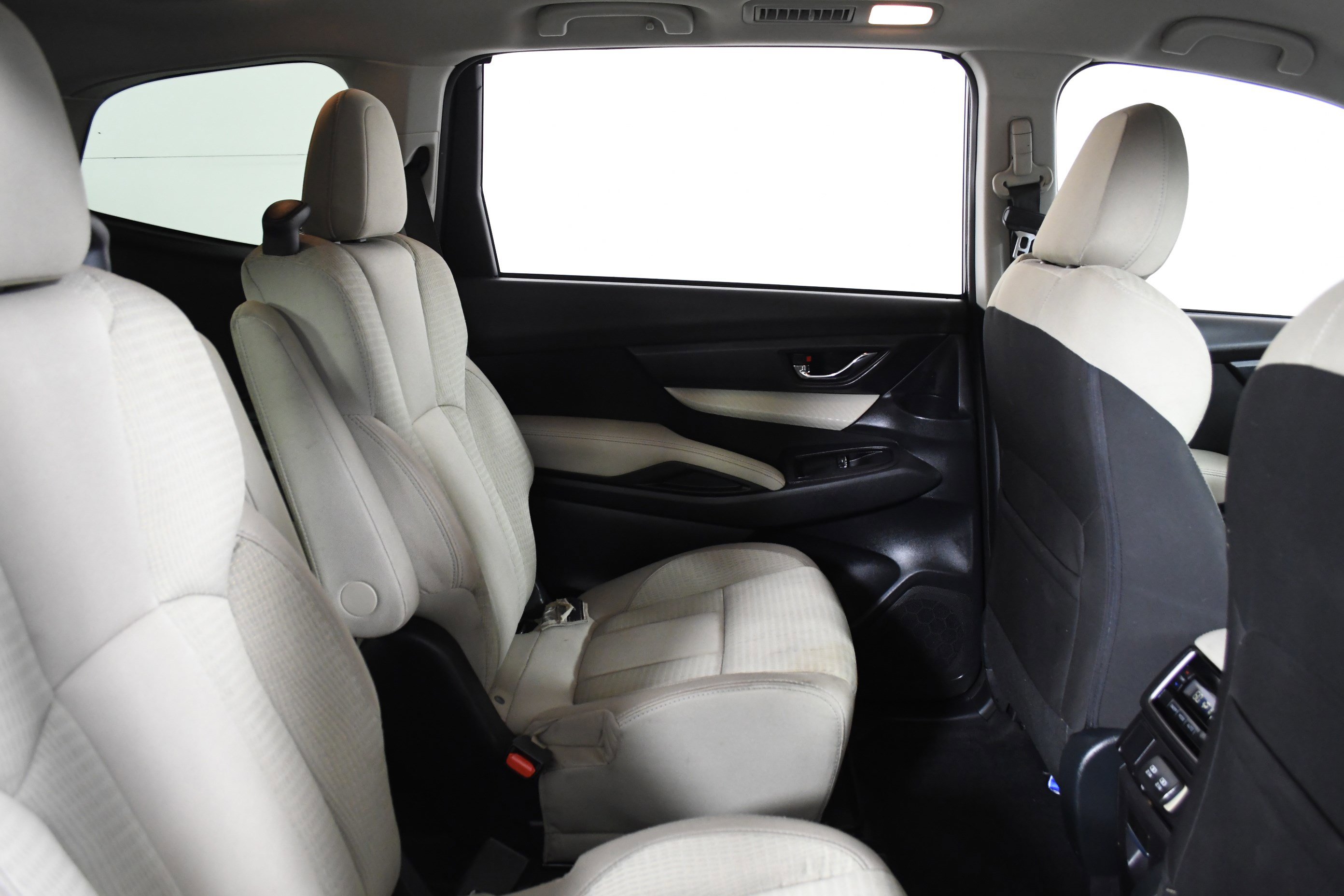 Used 2020 Subaru Ascent Premium w/ Convenience Package image 26