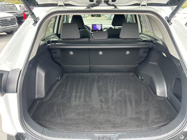 Used 2024 Toyota RAV4 XLE w/ Convenience Package image 8