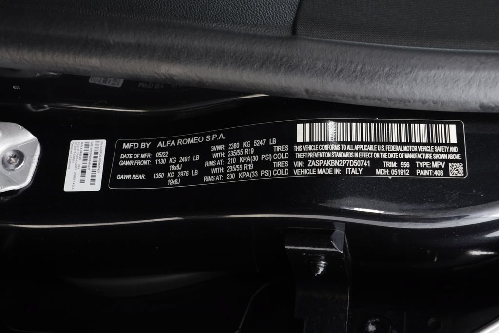 Used 2023 Alfa Romeo Stelvio Ti AWD/4WD image 25