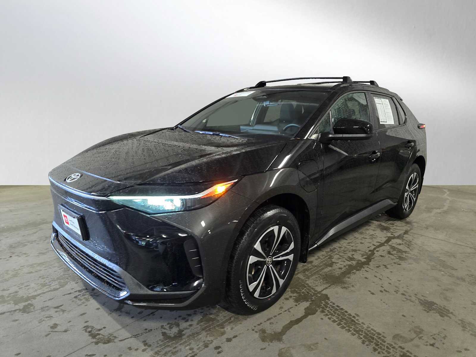 Used 2024 Toyota bZ4X XLE image 7
