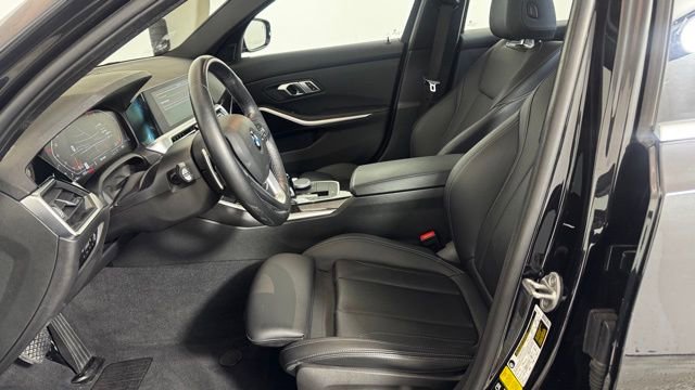 Used 2022 BMW 330i xDrive Sedan w/ Driving Assistance Package image 11