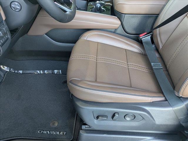 New 2025 Chevrolet Suburban High Country image 4