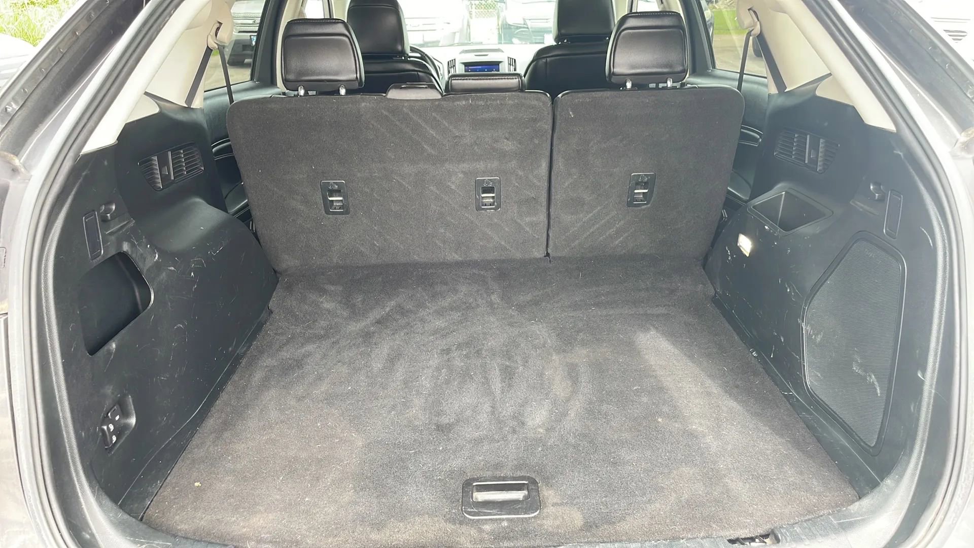 Used 2020 Ford Edge Titanium image 24