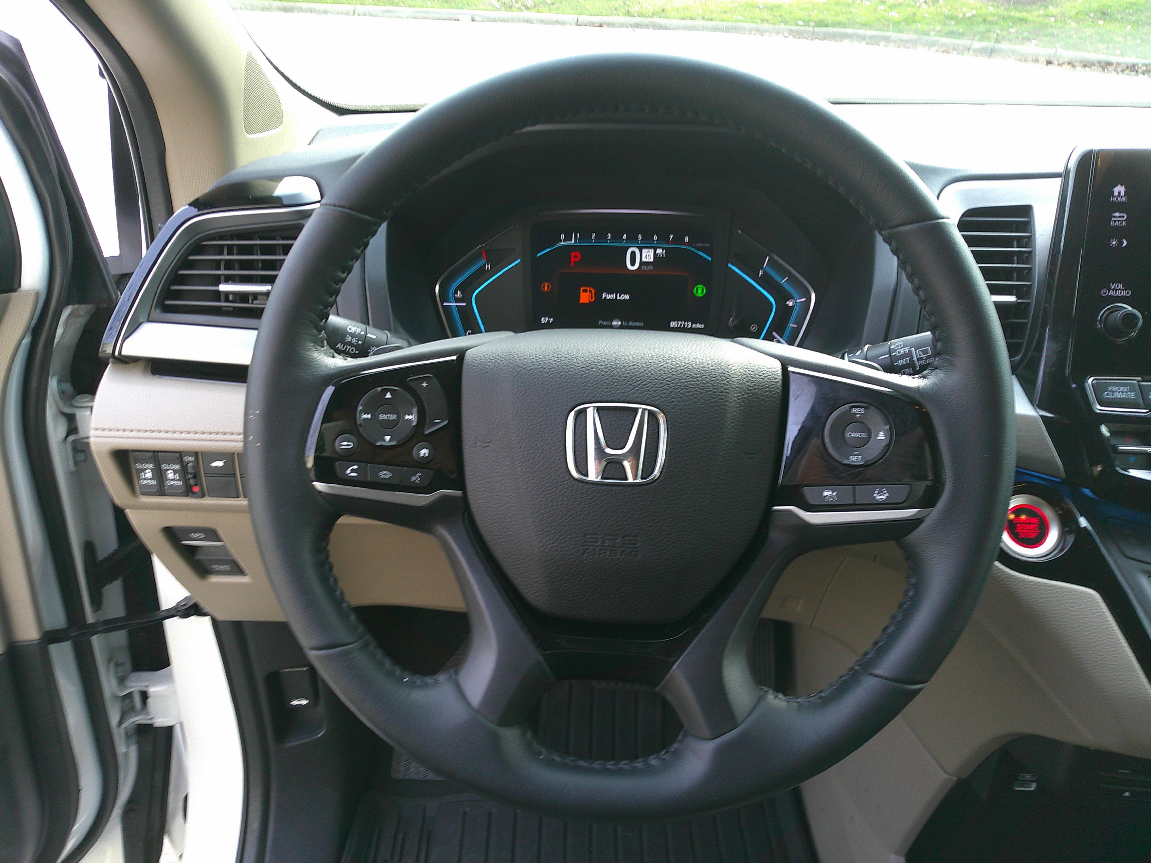 Used 2022 Honda Odyssey Touring image 19