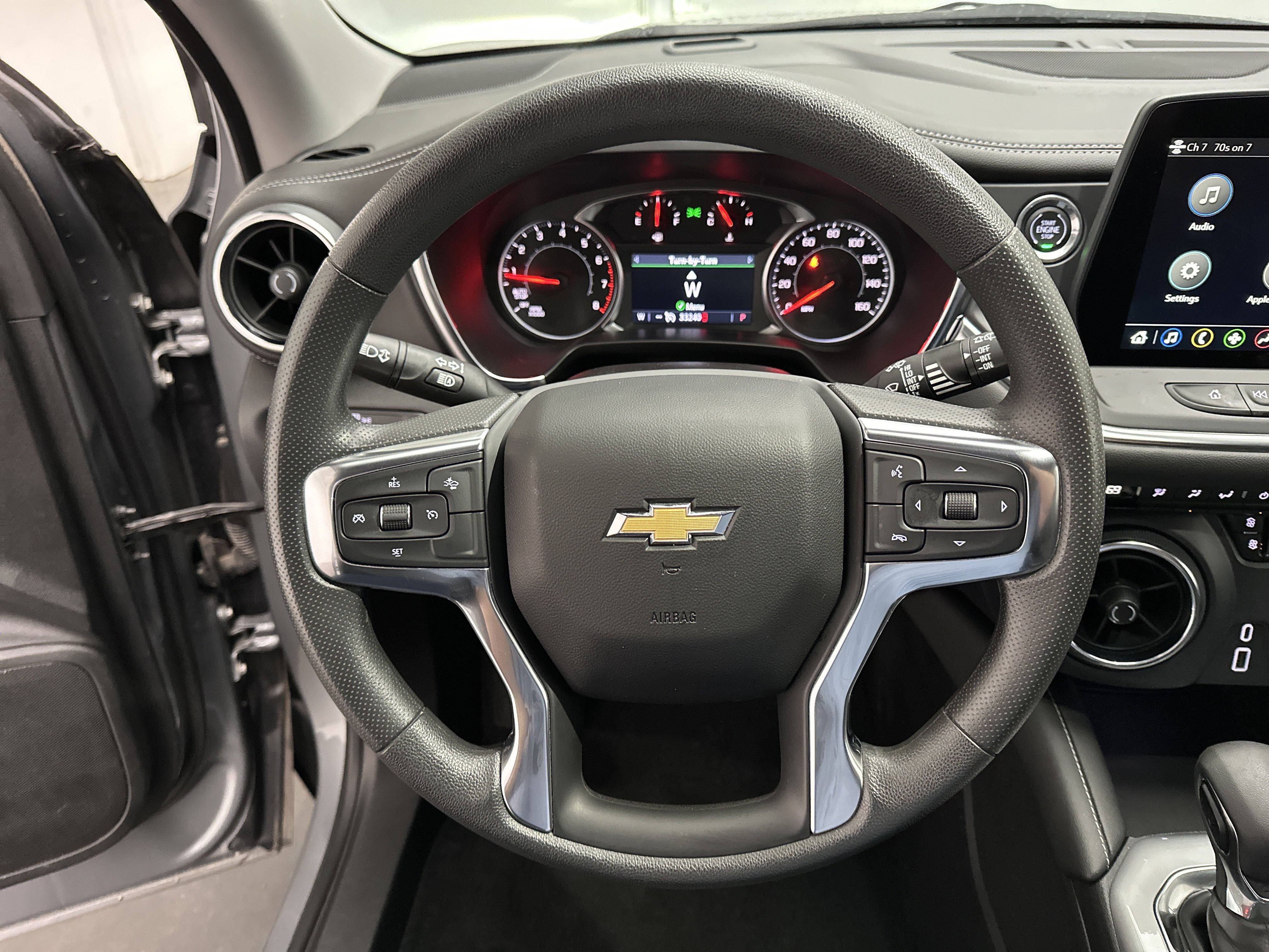 Used 2025 Chevrolet Blazer LT FWD image 22