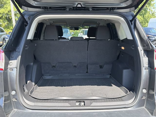 Used 2016 Ford Escape SE w/ Equipment Group 201A FWD image 29