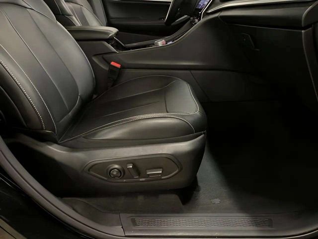 Used 2023 Jeep Grand Cherokee 4WD 4xe w/ Luxury Tech Group II image 63