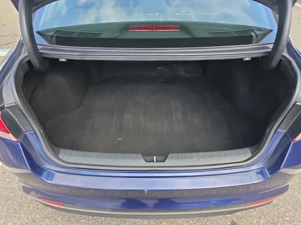 Used 2018 Kia Optima LX image 13