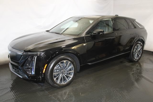 New 2026 Cadillac Lyriq Premium Sport AWD/4WD image 2