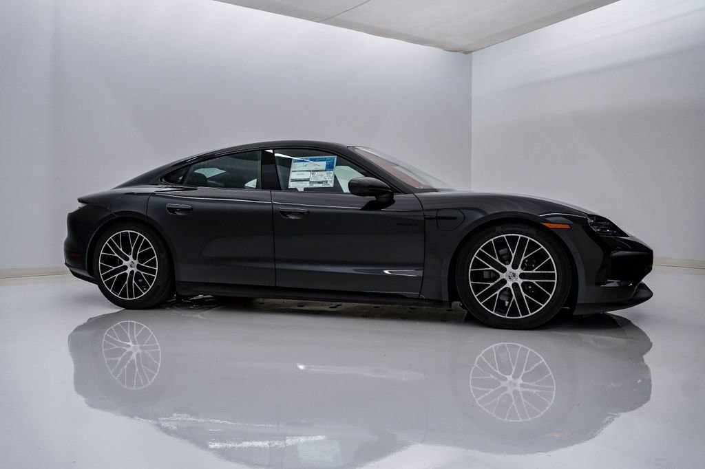New 2026 Porsche Taycan image 9