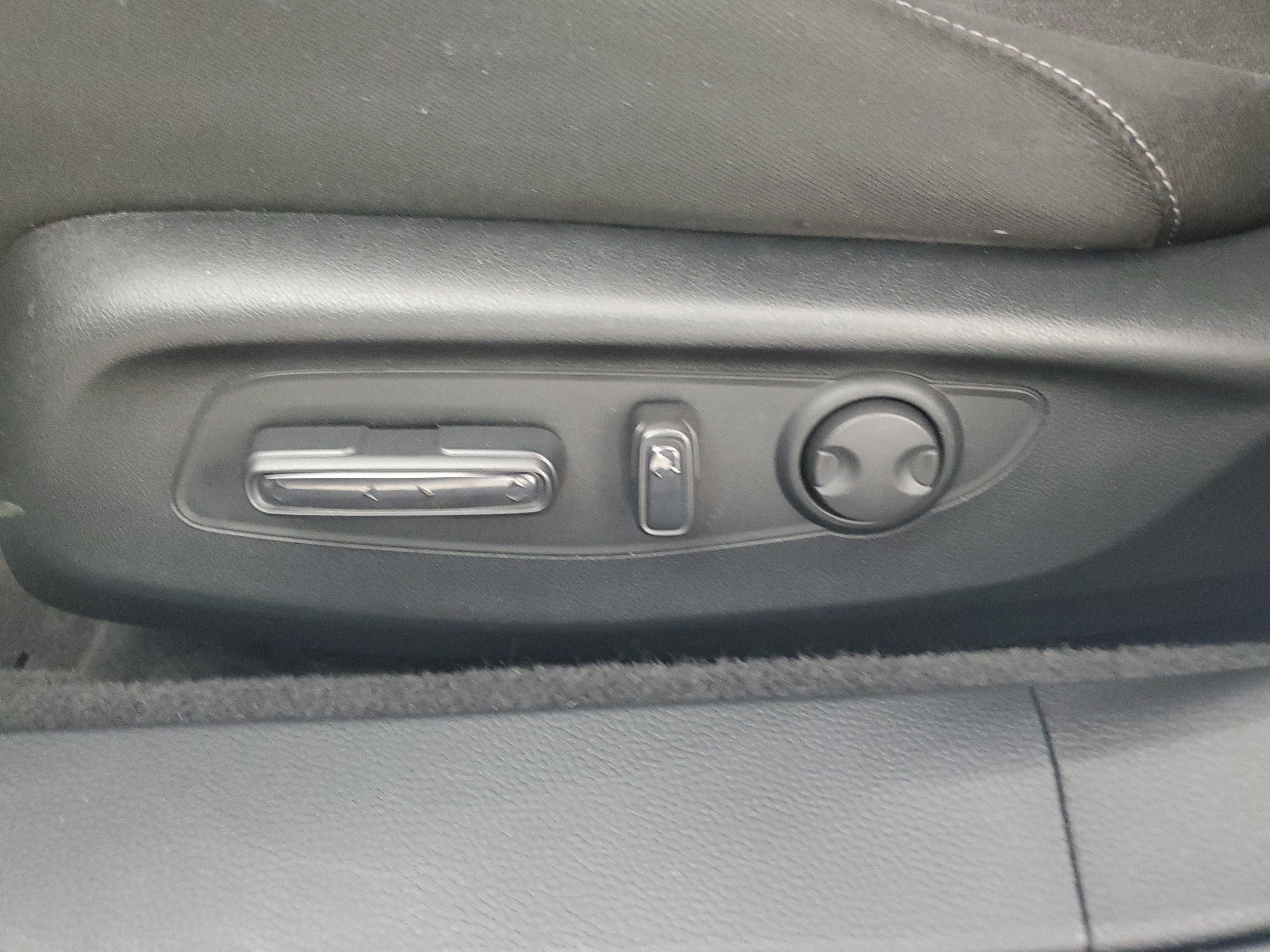 Certified 2023 Honda Accord Sport image 29