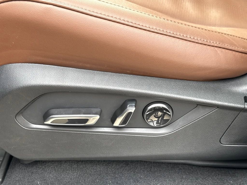 Certified 2025 Acura MDX w/ Technology Package image 32